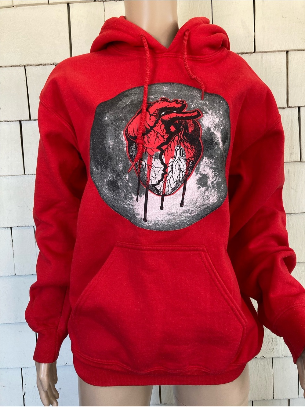 Heartbreak on a Full Moon 2018 Concert Tour Red Hoodie Sweatshirt Size Small